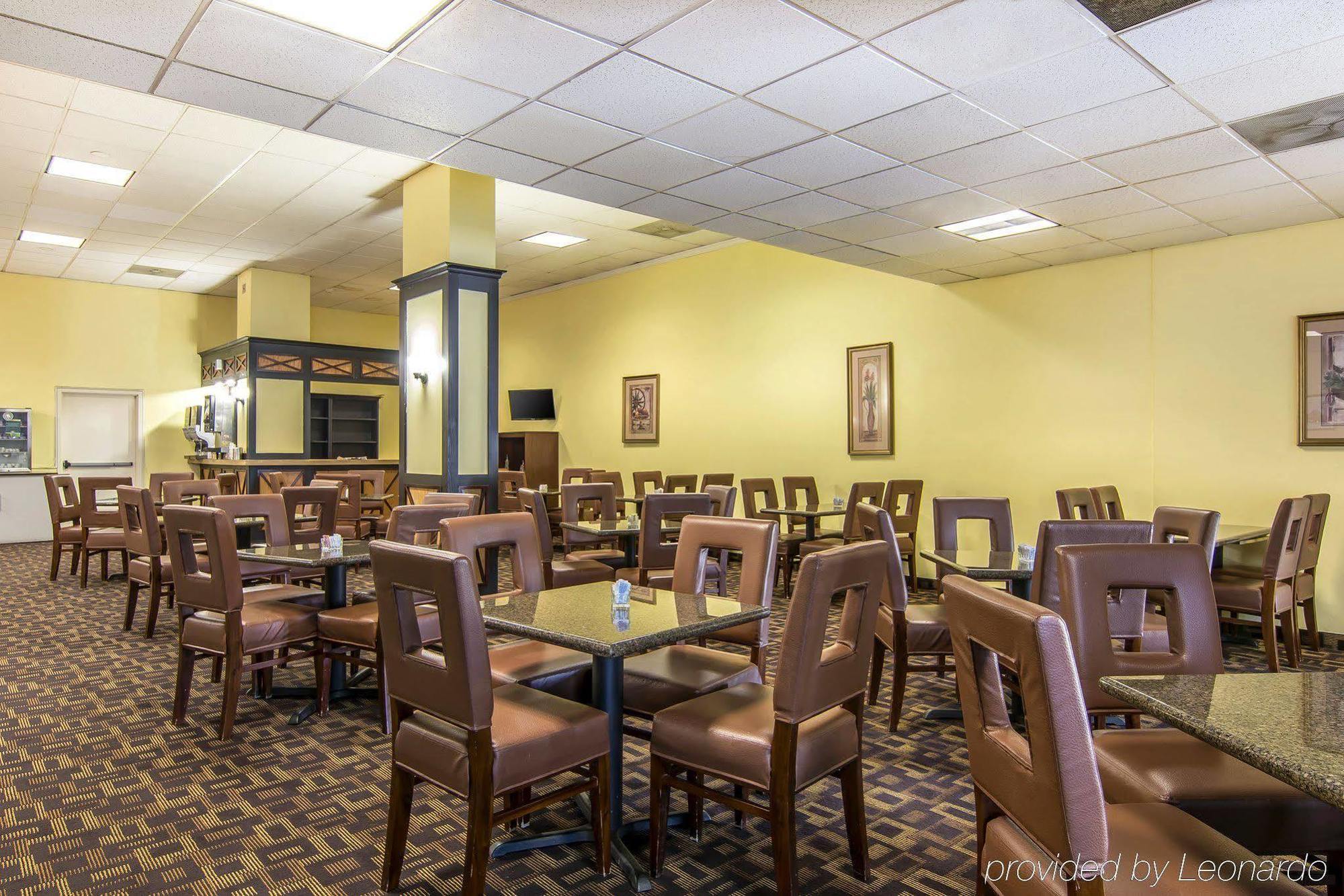 Quality Inn And Suites Conference Center Річмонд Екстер'єр фото