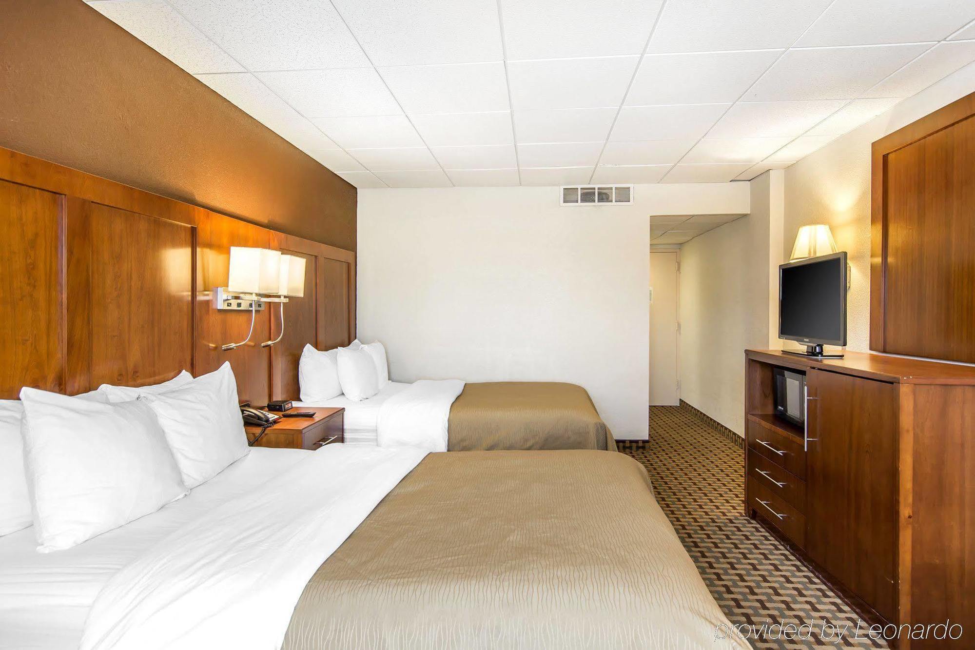 Quality Inn And Suites Conference Center Річмонд Екстер'єр фото