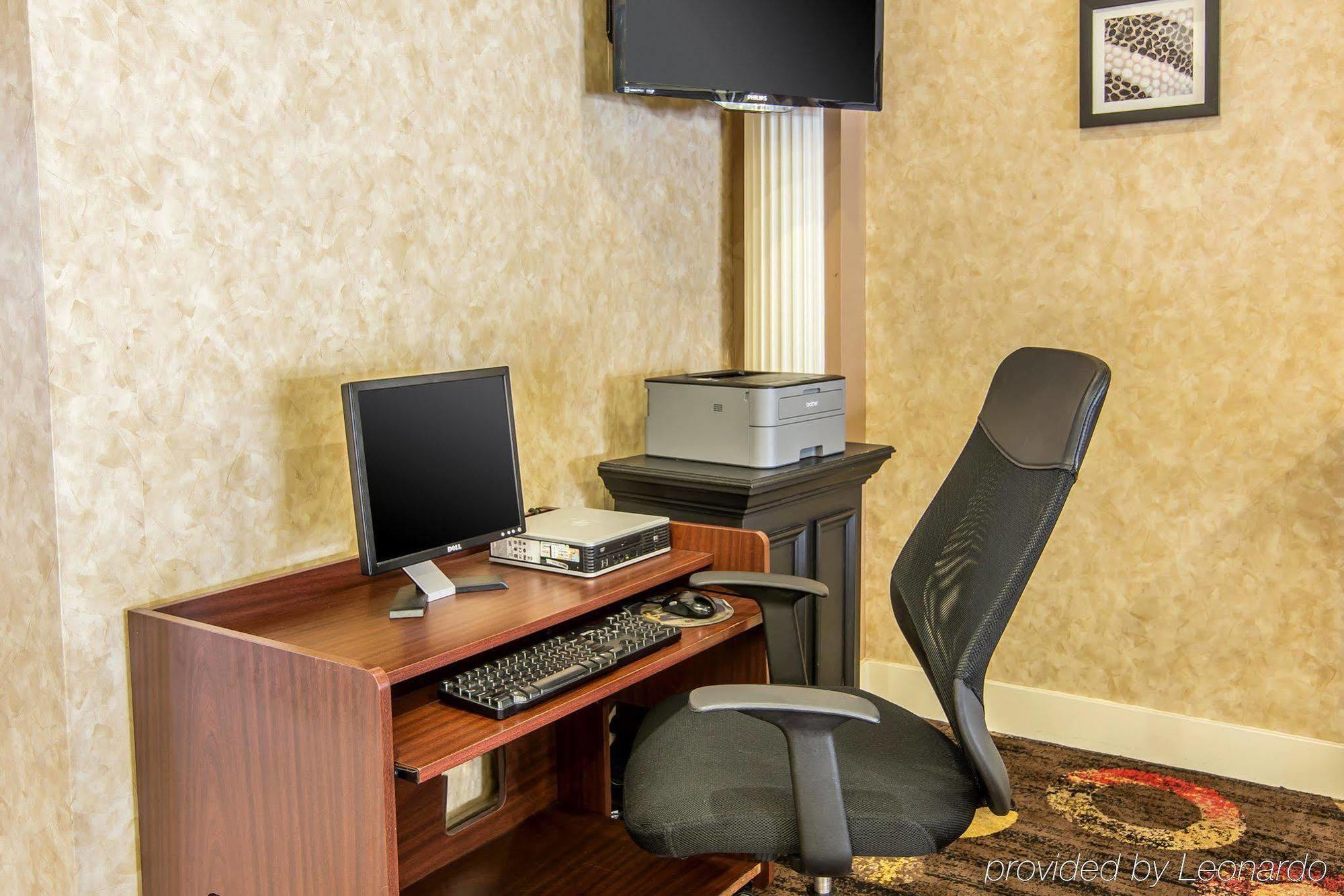 Quality Inn And Suites Conference Center Річмонд Екстер'єр фото